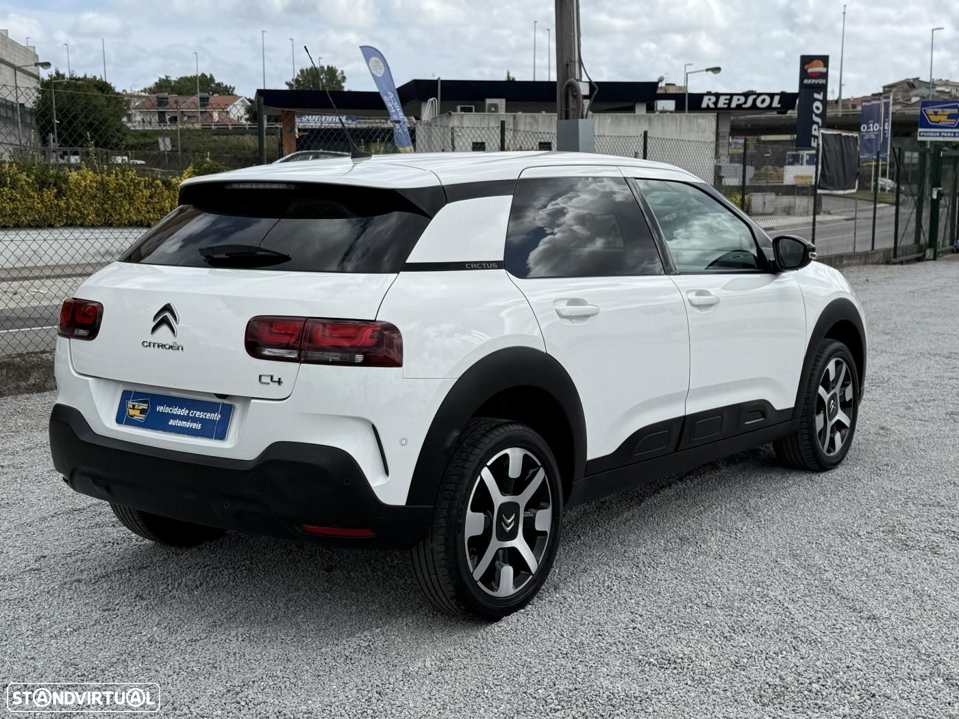 Citroën C4 Cactus 1.2 PureTech Shine - 11