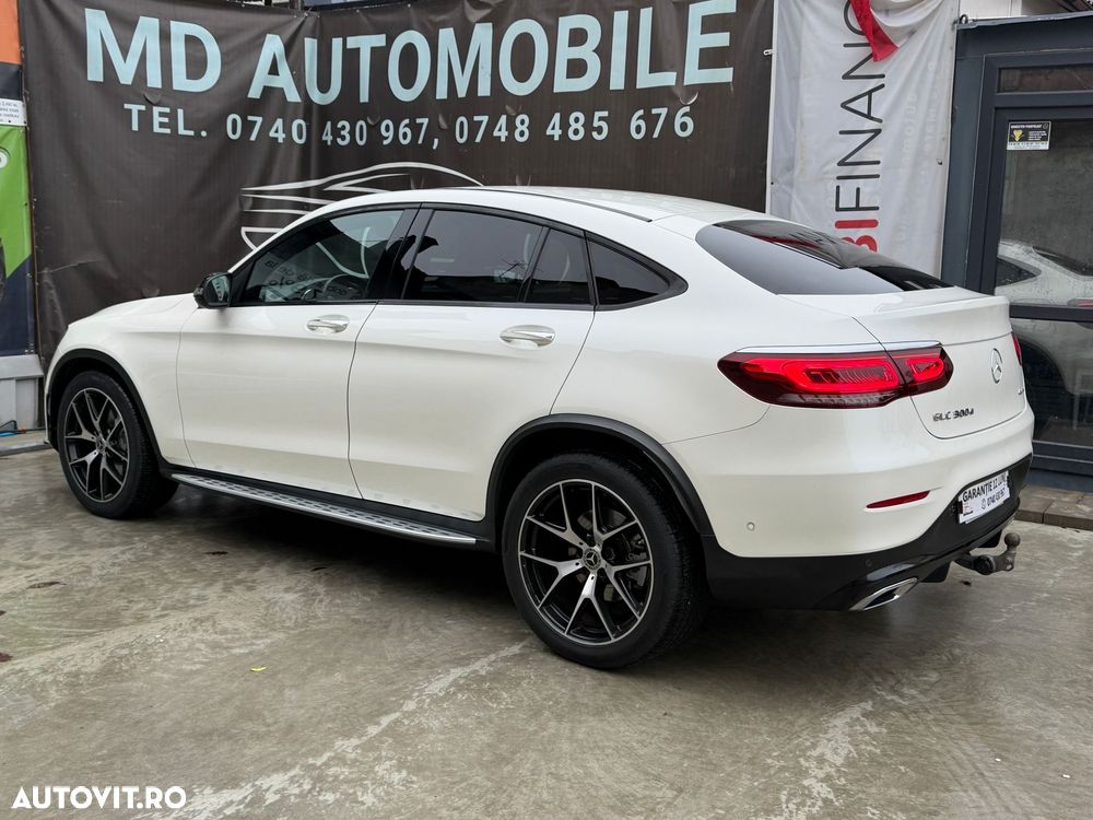 Mercedes-Benz GLC Coupe 300 d 4Matic 9G-TRONIC AMG Line - 25