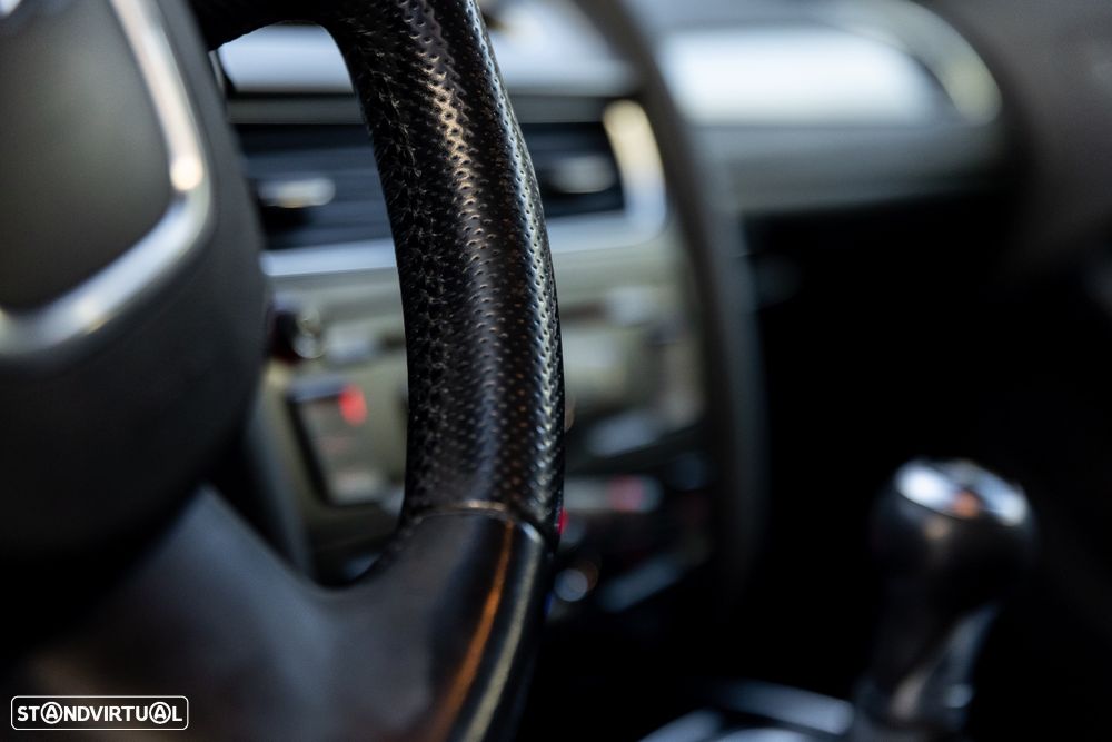 Audi A4 Avant 2.0 TDI - 32