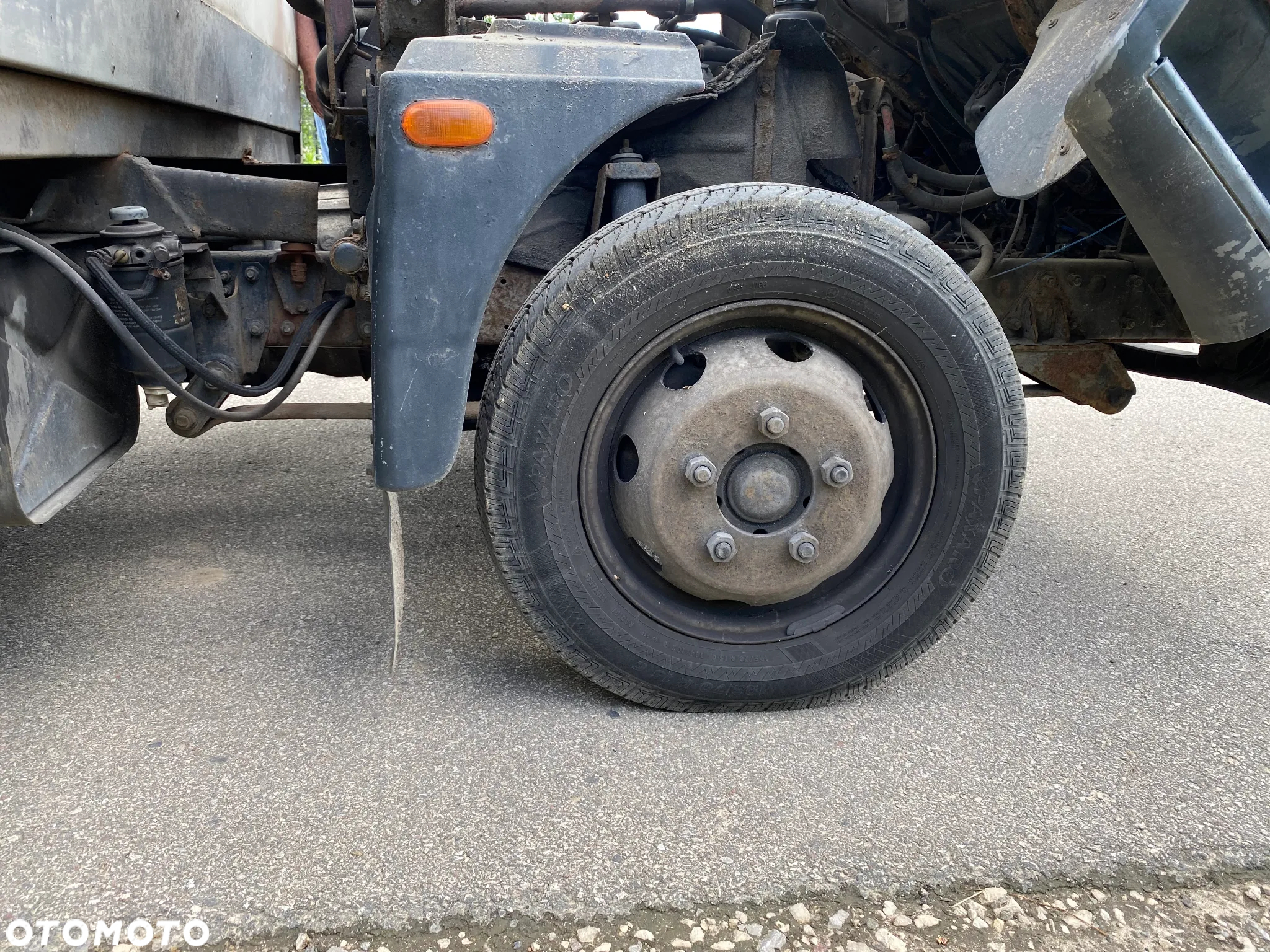 Nissan CABSTAR - 30