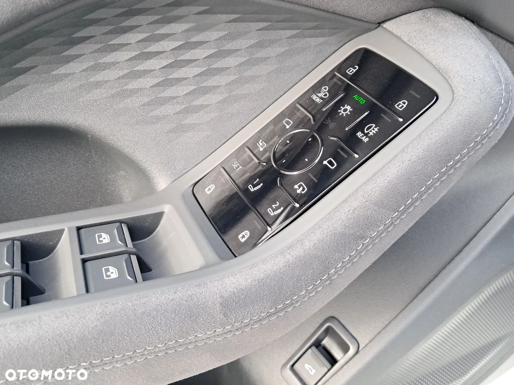 Audi A5 Avant TDI mHEV Quattro S tronic - 13