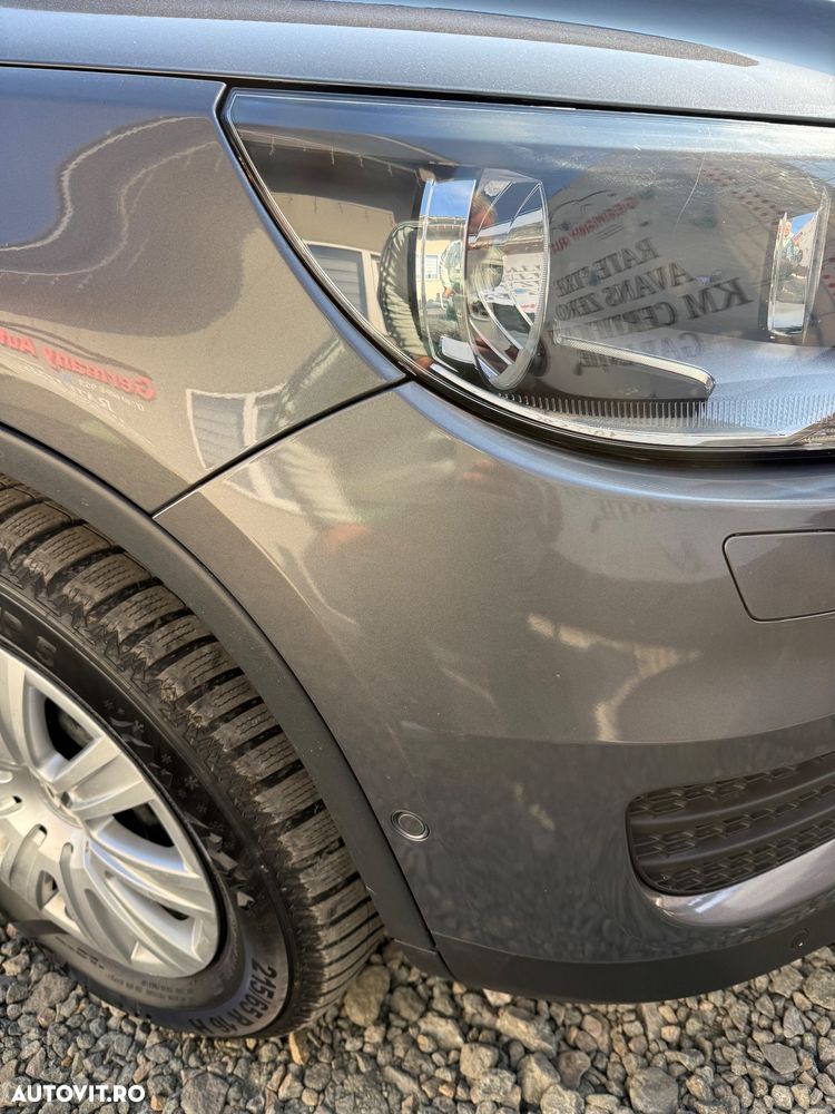 Volkswagen Tiguan - 11