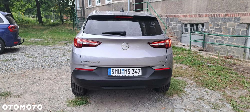 Opel Grandland X 1.2 Start/Stop Business Edition - 6