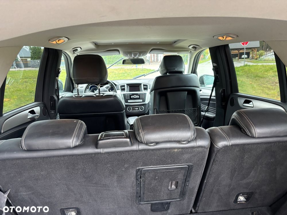 Mercedes-Benz ML 350 BlueTEC 4MATIC 7G-TRONIC Edition 1 - 13