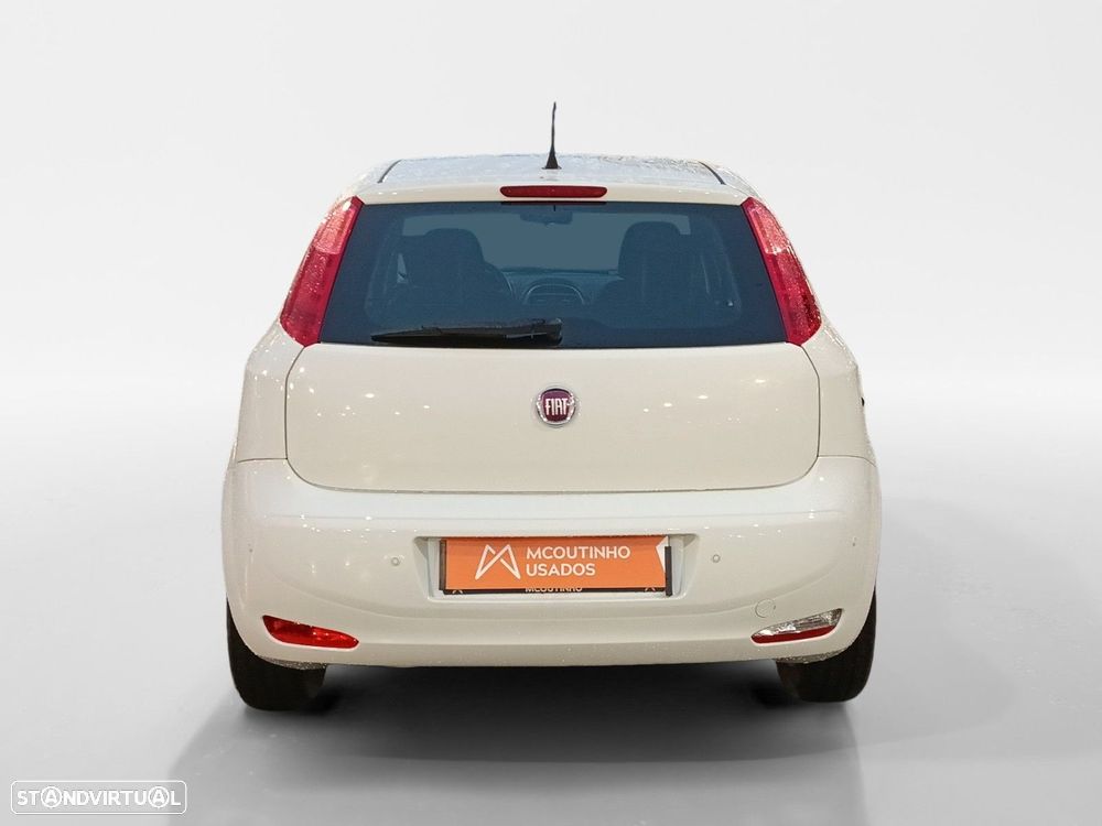 Fiat Punto 1.2 Lounge S&S - 4