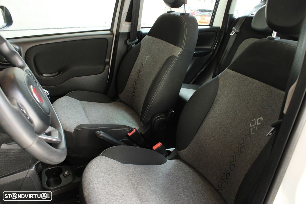 Fiat Panda 1.2 Lounge GPL Bi-Fuel - 26