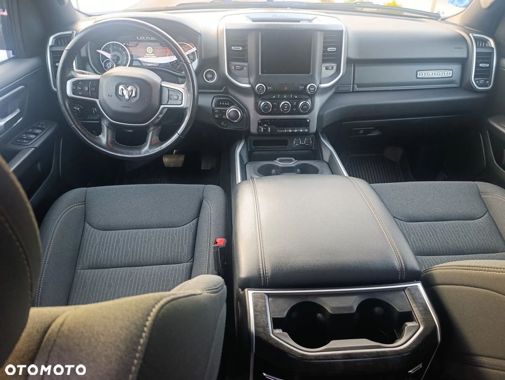 RAM 1500 5.7 Crew Cab Bighorn - 10