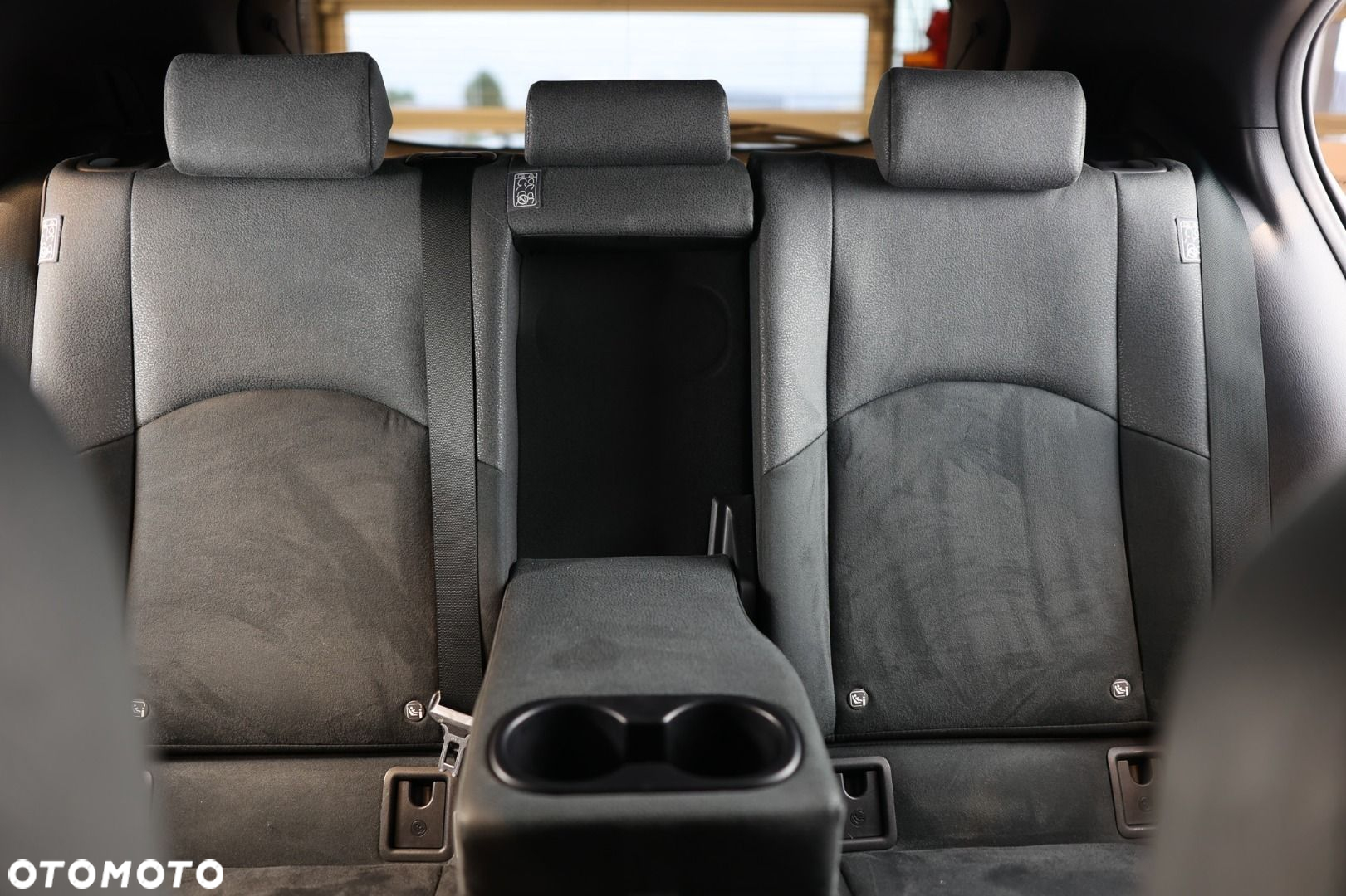 Lexus UX - 28
