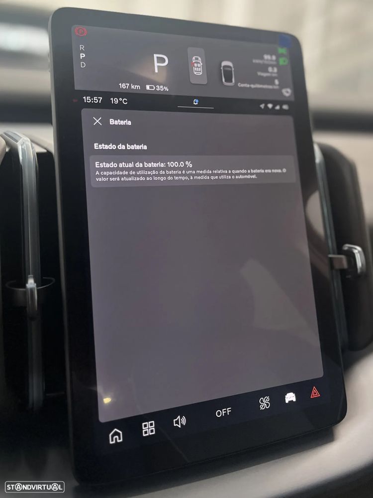 Volvo EX30 69 kWh Single Motor Extended Range Black Edition - 29