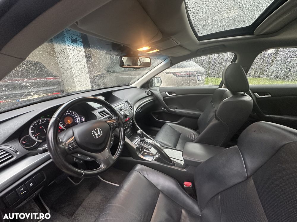 Honda Accord 2.0i AT Executive Navi - 9