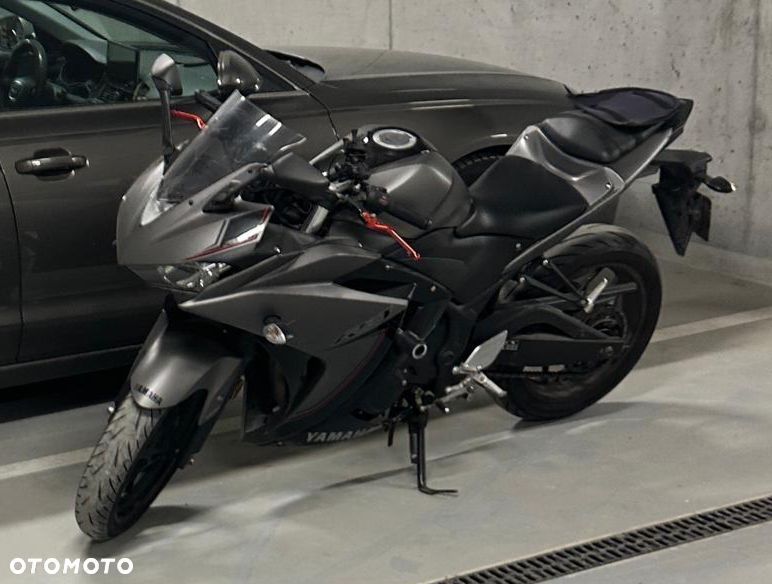 Yamaha R3 - 2