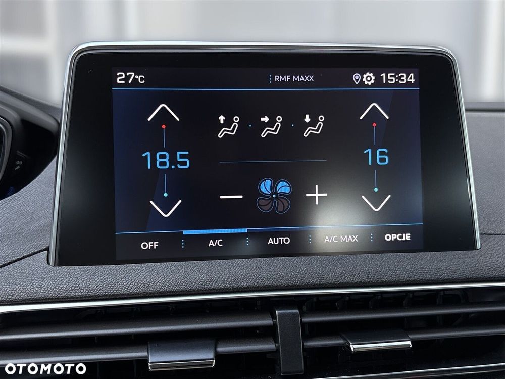 Peugeot 3008 1.5 BlueHDi Active S&S - 24