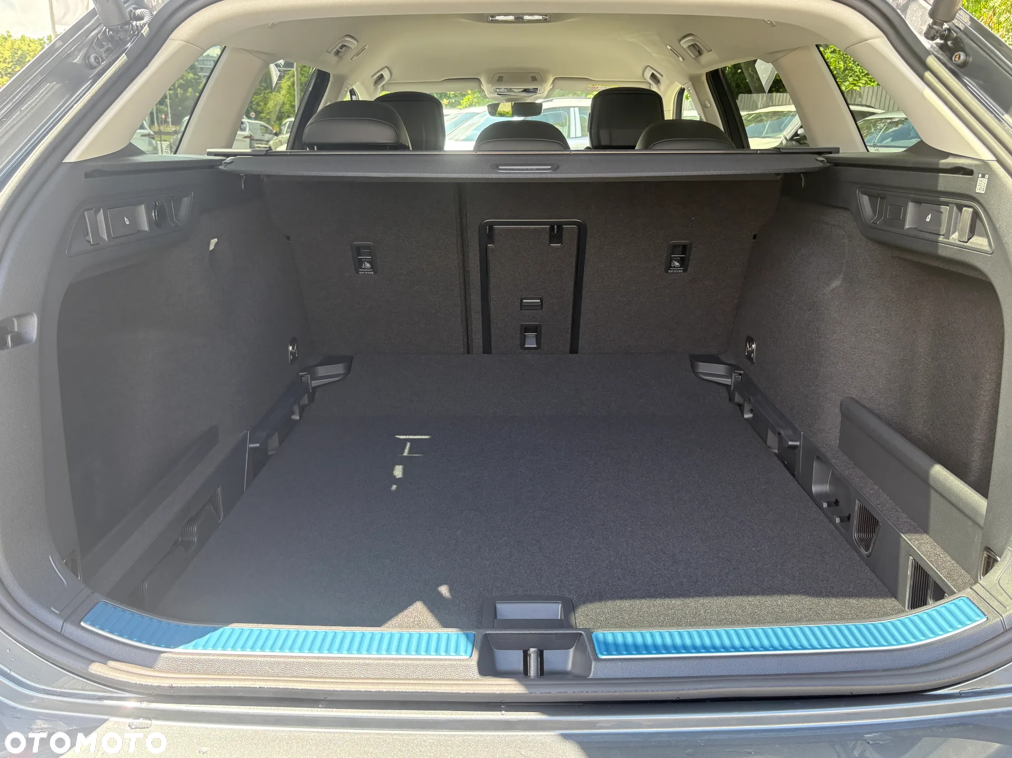 Volkswagen Passat 1.5 TSI ACT mHEV Business Plus DSG - 6