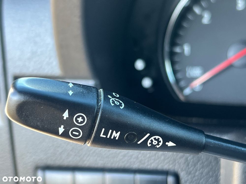 Volkswagen Crafter - 21