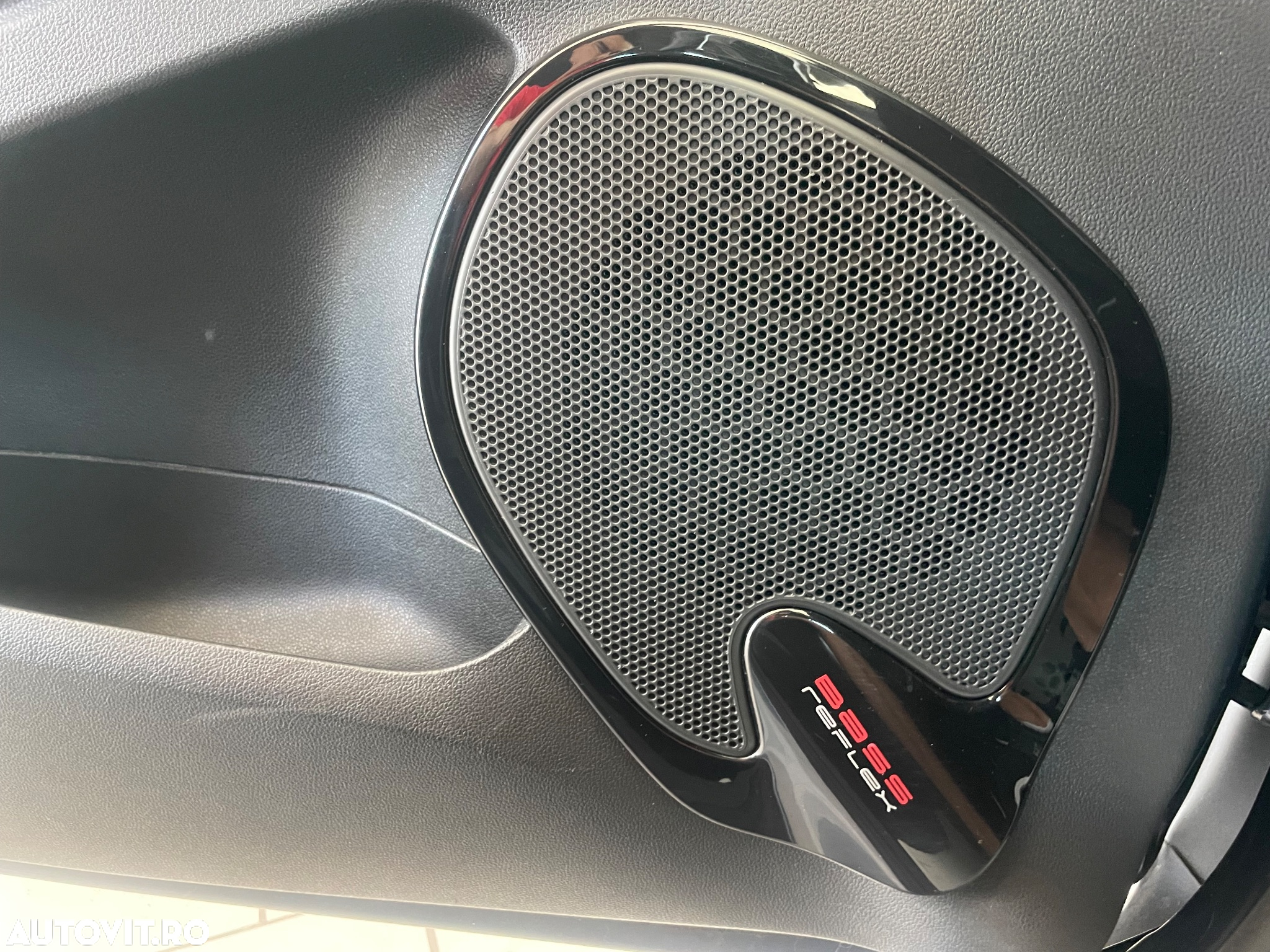 Renault Clio (Energy) TCe 90 Start & Stop INTENS - 17