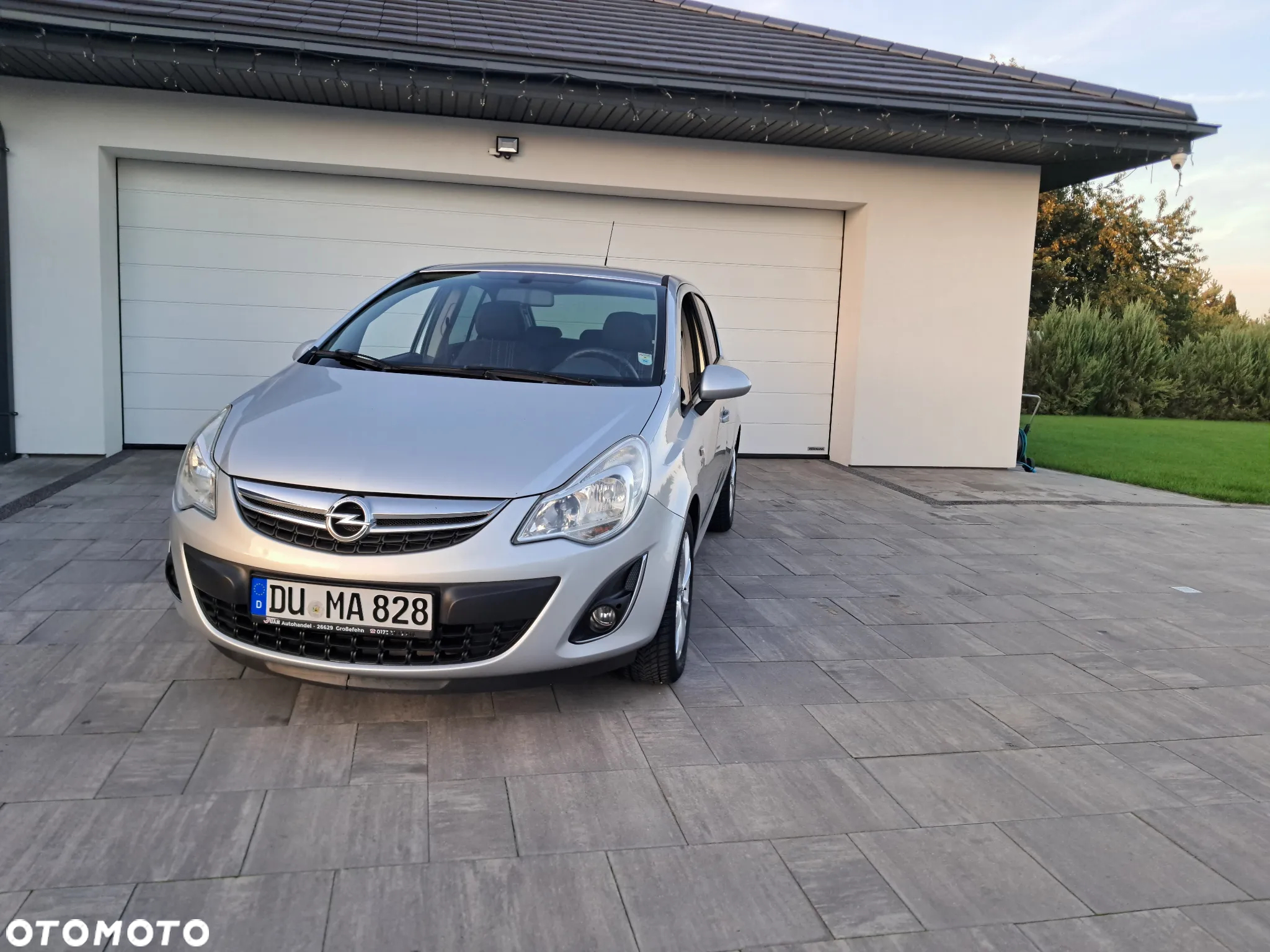 Opel Corsa 1.2 16V Edition 150 - 3