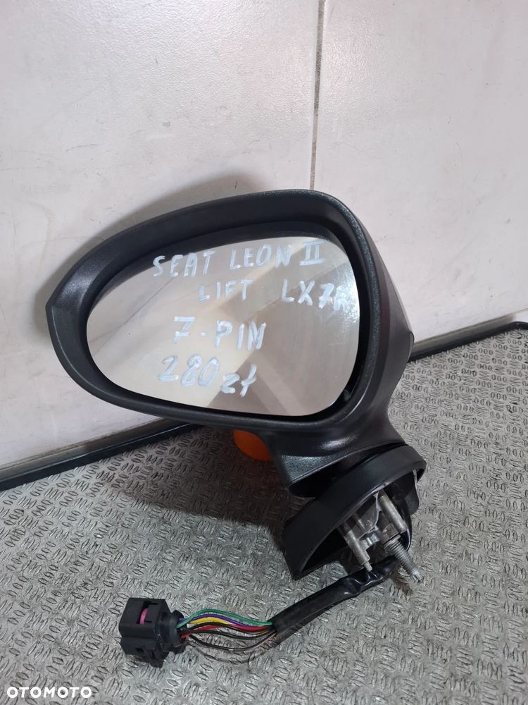 Lusterko lewe Seat Leon II lift 2012 rok elektryczne 7-PINÓW kolor LX7R europa - 1