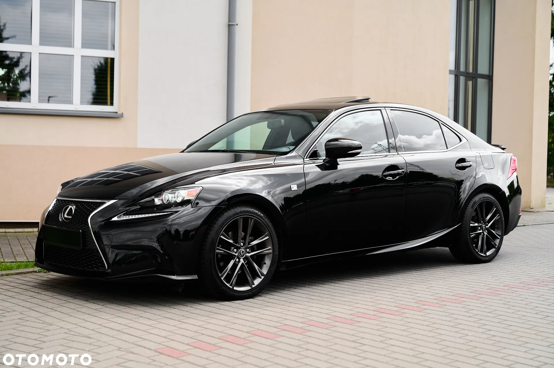 Lexus IS 250 F Sport - 8