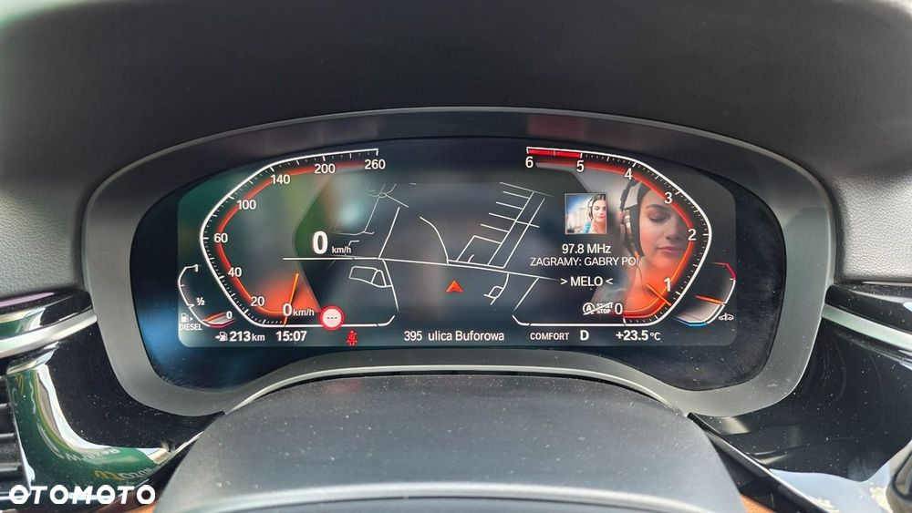 BMW Seria 5 518d Sport Line - 23