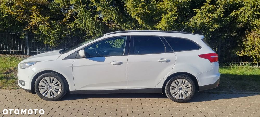 Ford Focus 1.5 TDCi Trend - 4