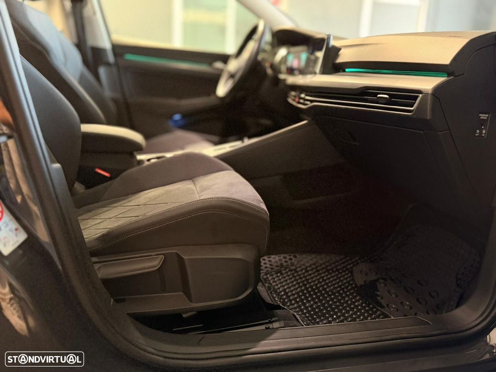 VW Golf 1.4 TSI e-Hybrid DSG - 37