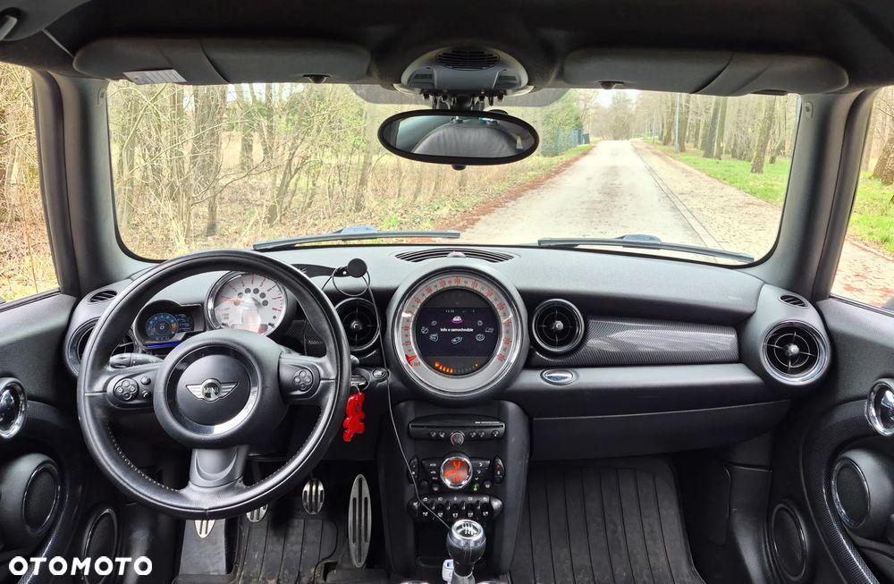 MINI Cooper S Standard - 12