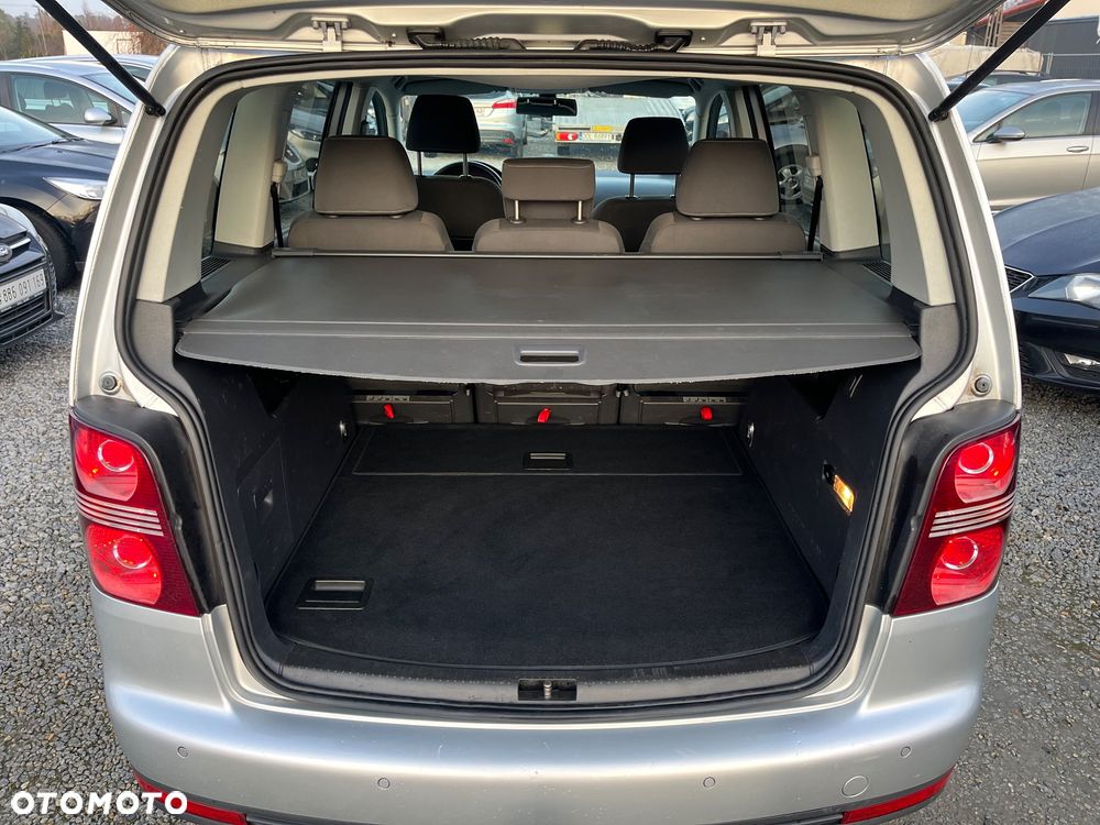 Volkswagen Touran 1.9 TDI United - 11
