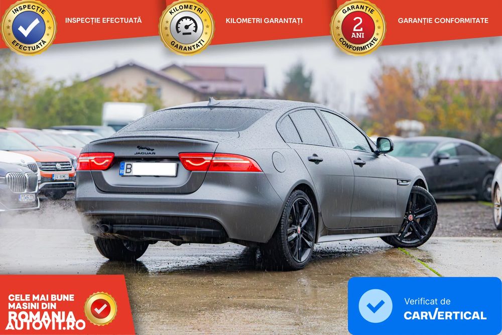 Jaguar XE 2.0 AWD R-Sport - 3
