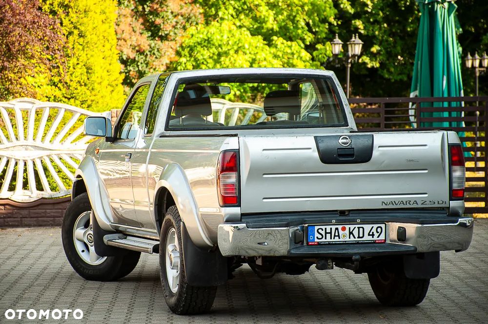 Nissan Pickup 2.5 TDi Comfort - 3