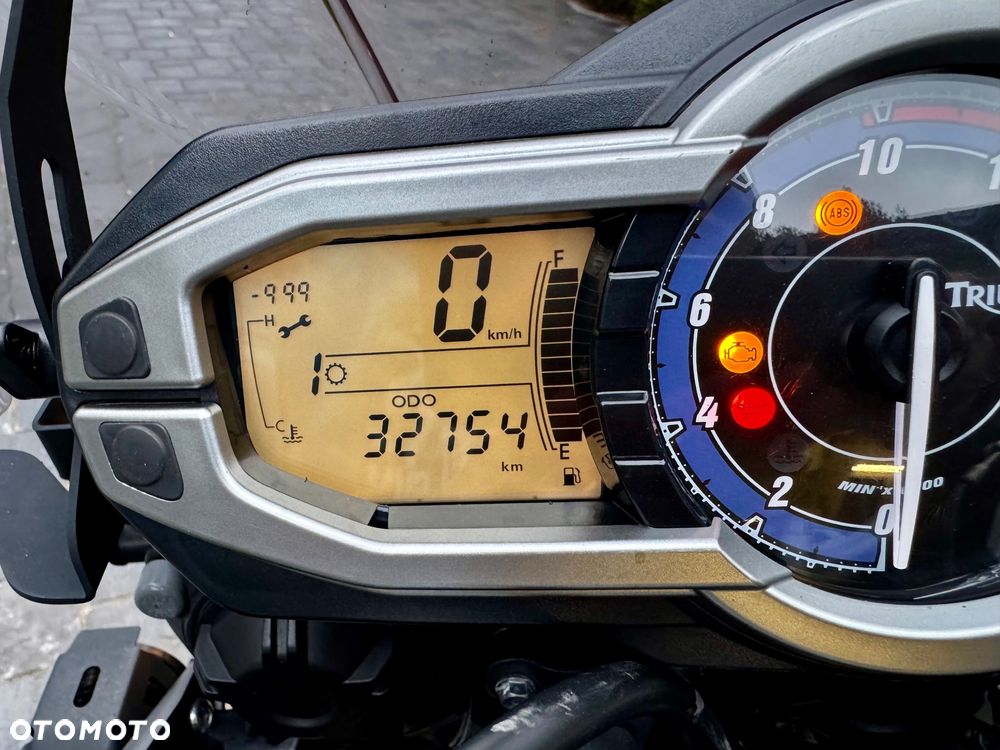 Triumph Tiger - 10