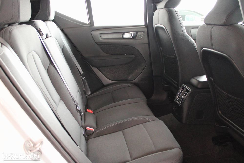 Volvo XC 40 T4 Recharge DKG Inscription Expression - 16