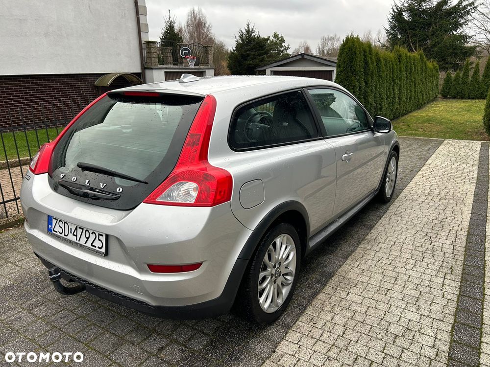 Volvo C30 1.6 Momentum - 3