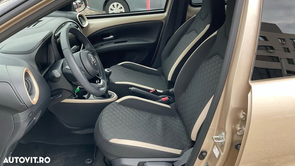 Toyota Aygo X 1.0l MT Dynamic - 14