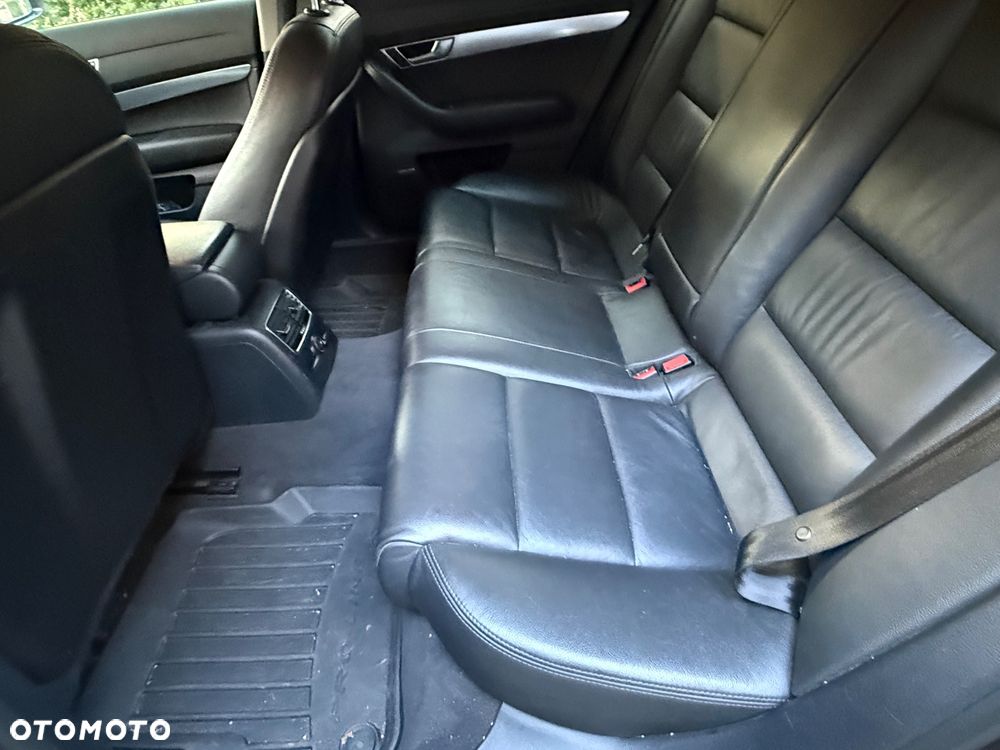 Audi A6 Allroad - 9