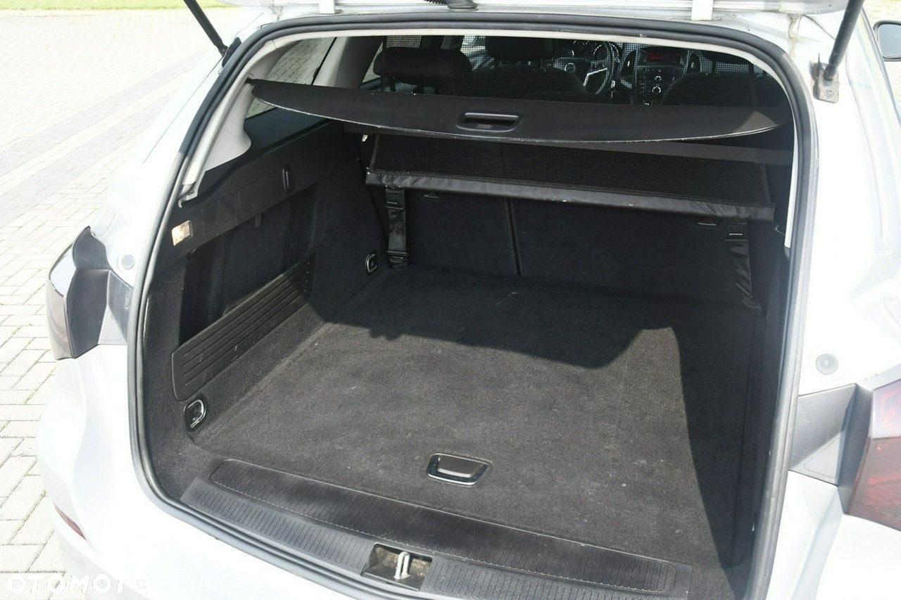 Opel Astra - 19