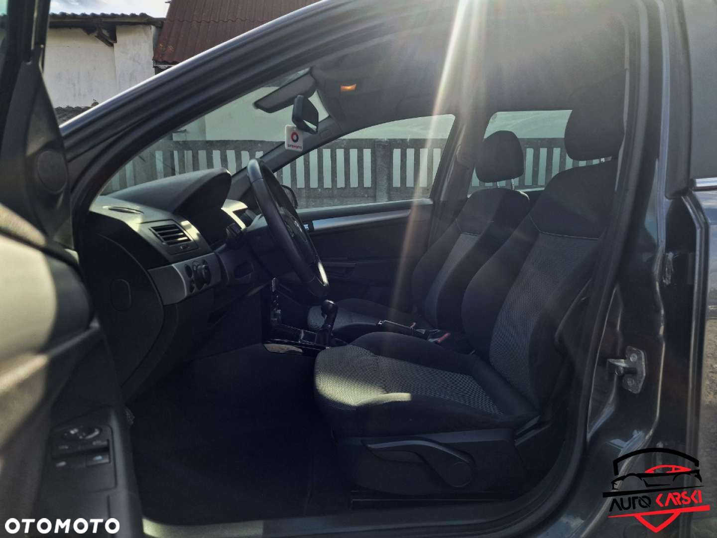 Opel Astra - 38