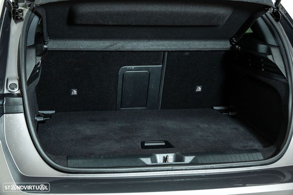 Opel Astra 1.5 D GS Aut. - 11