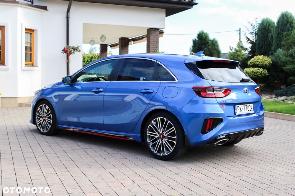 Kia Ceed 1.6 T-GDI GT DCT - 3