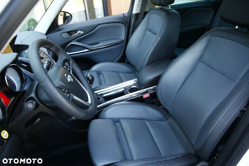 Opel Zafira Tourer 1.6 CDTI ecoFLEX Start/Stop Sport - 17