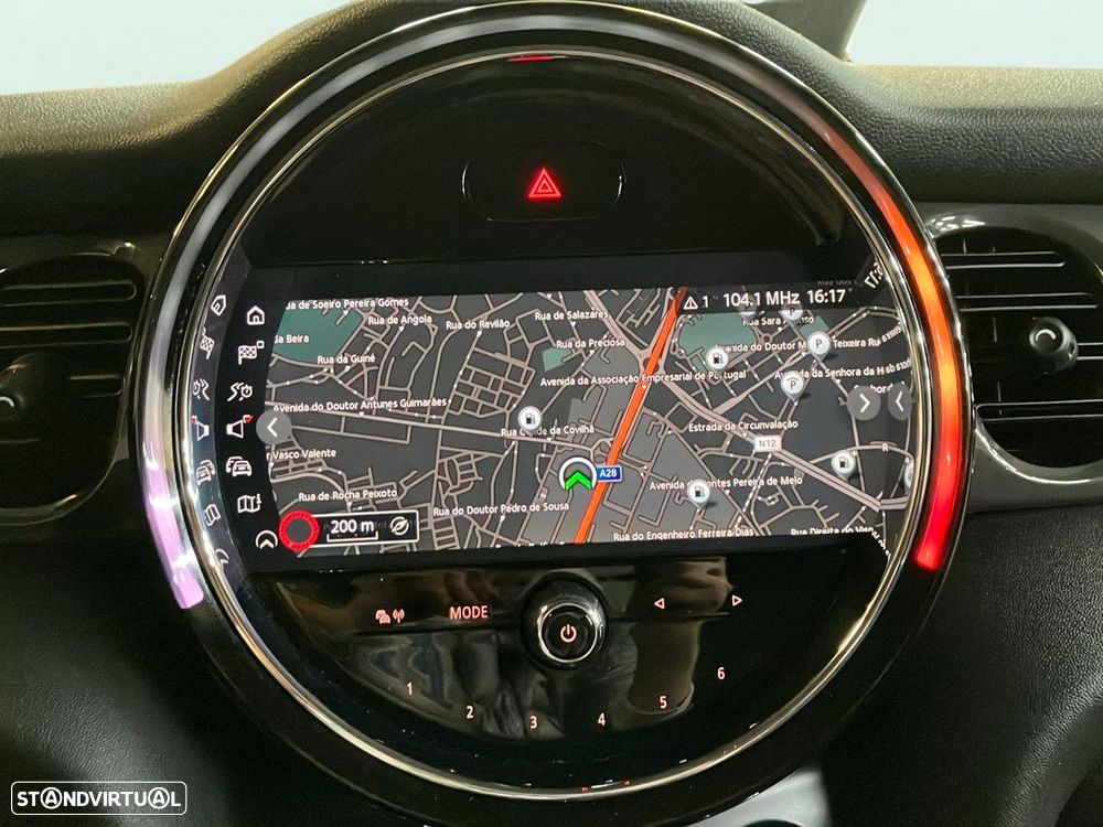 MINI 3 Portas One - 13