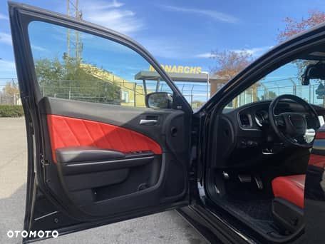 Dodge Charger 6.4 Scat Pack - 21