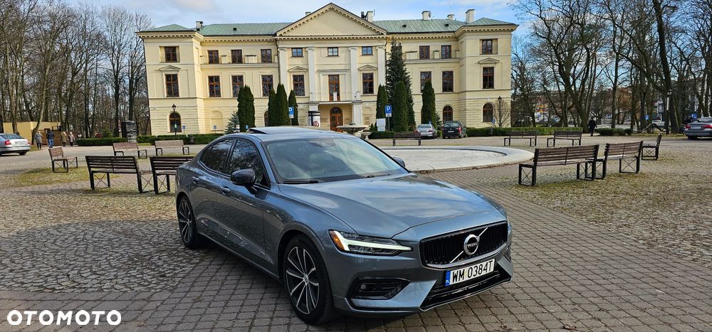 Volvo S60 T6 AWD Momentum Pro - 23
