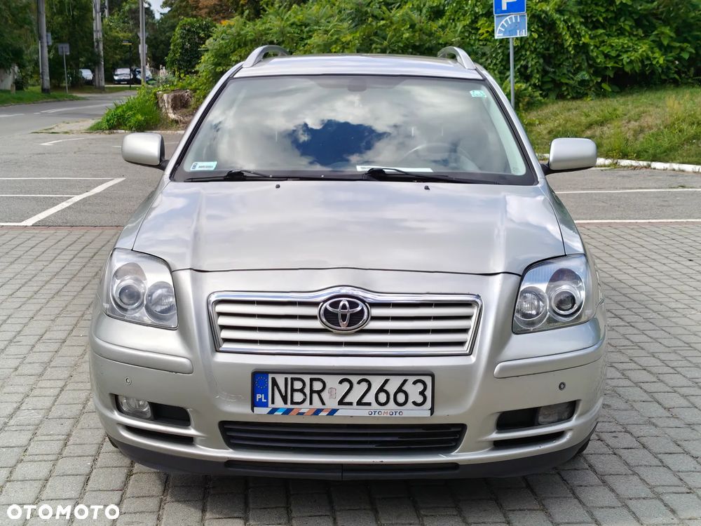 Toyota Avensis 2.0 VVT-i Executive - 12