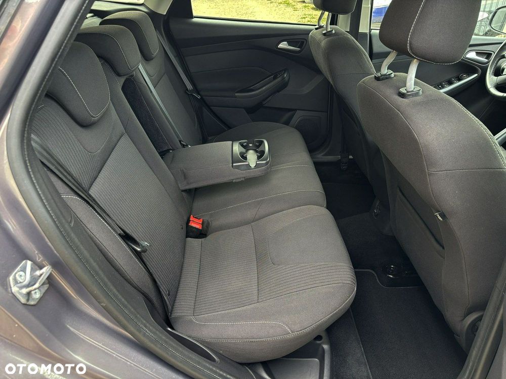 Ford Focus 2.0 TDCi Titanium - 24