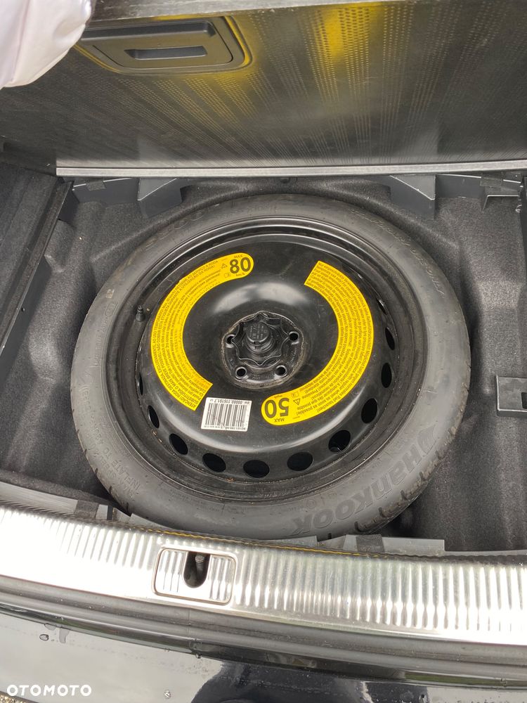 Audi A4 Avant 2.0 TDI S tronic - 21