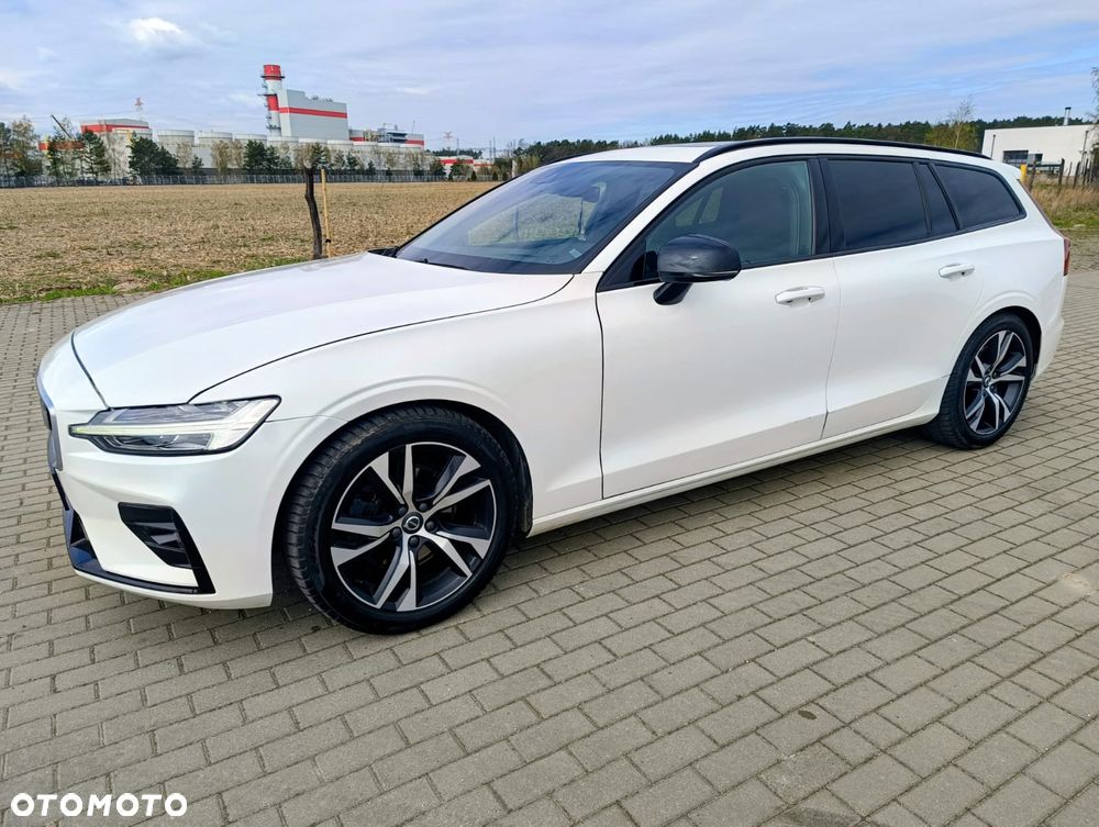 Volvo V60 T5 Geartronic R-Design - 2