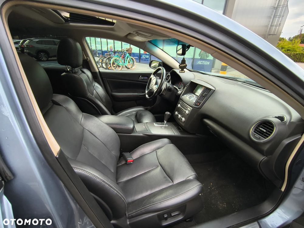 Nissan Maxima 3.5 S - 27