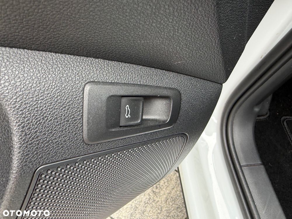 Skoda Karoq 2.0 TDI SCR 4x4 Style - 27
