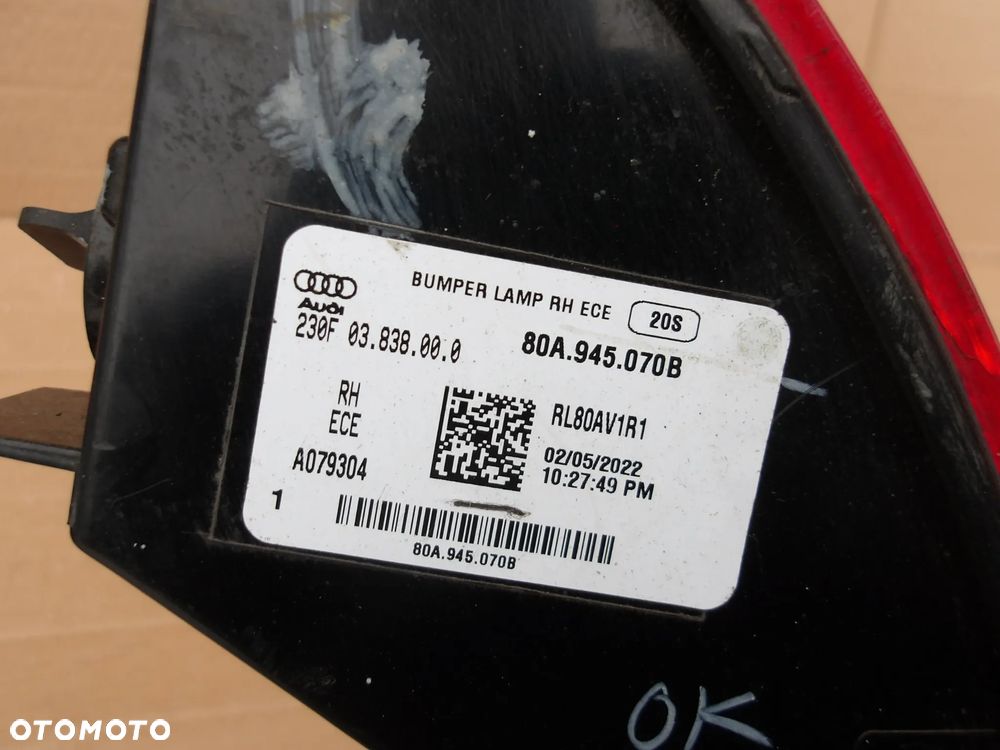 LAMPA TYL W ZDERZAK AUDI Q5 II 80A945070B 80A945069B - 8