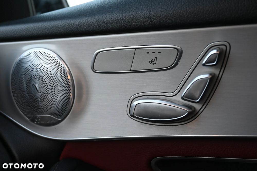 Mercedes-Benz GLC - 25